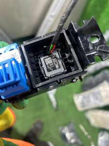 Кнопка центрального замка задняя правая LAND ROVER RANGE ROVER SPORT OEM LR071264,JPLA-14E369-AB 2019
