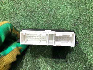 Блок парктроников LAND ROVER RANGE ROVER SPORT OEM LR117587, JPLA-15C859-AM 2019