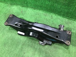 คานหลัง SUBARU FORESTER OEM 20151FA113 SF5 1998 EJ202 MT