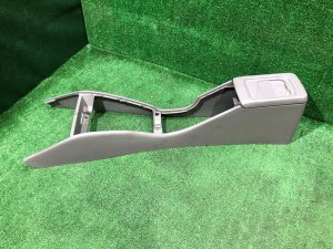 Guantera y reposabrazos SUBARU FORESTER OEM 92060FC040ND SF5 1998 silver 792