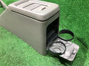 Guantera y reposabrazos SUBARU FORESTER OEM 92060FC040ND SF5 1998 silver 792