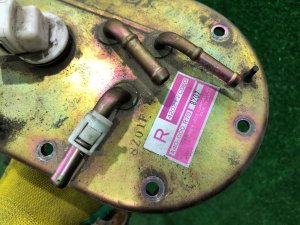燃料ポンプ SUBARU FORESTER OEM 42021FC060 SF5 1998 EJ202 MT