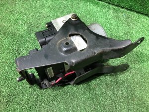 ABSユニット SUBARU FORESTER OEM 27539FC010 SF5 1998 EJ202 MT