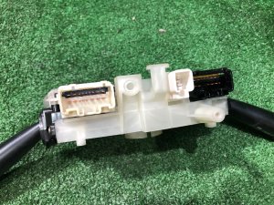 Steering column switch assembly SUBARU FORESTER OEM 83111FC410 SF5 1998 EJ202 MT
