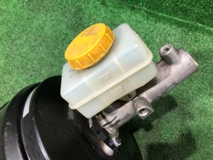 ブレーキマスターシリンダー SUBARU FORESTER OEM 26401AC180, 26402FC100 SF5 1998 EJ202 MT