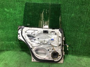 左后门 SUBARU FORESTER OEM 61401FC013 SF5 1998 silver 792