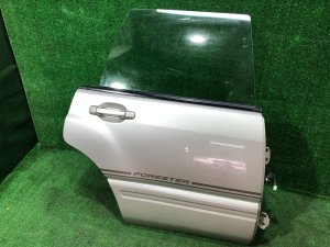 Right rear door 61401FC003 SUBARU FORESTER