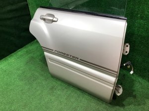 Porta traseira direita SUBARU FORESTER OEM 61401FC003 SF5 1998 silver 792