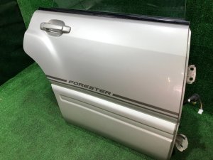 Porta traseira direita SUBARU FORESTER OEM 61401FC003 SF5 1998 silver 792