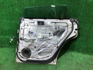 Porta traseira direita SUBARU FORESTER OEM 61401FC003 SF5 1998 silver 792