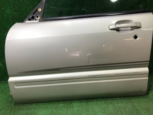 Porta dianteira esquerda SUBARU FORESTER OEM 61101FC012 SF5 1998 silver 792