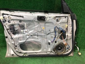 Porta dianteira esquerda SUBARU FORESTER OEM 61101FC012 SF5 1998 silver 792