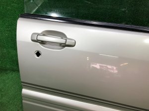 右前门 SUBARU FORESTER OEM 61101FC002 SF5 1998 silver 792