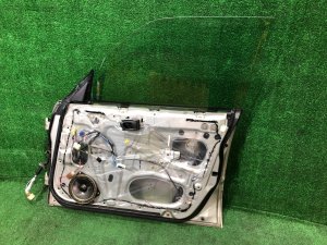 右前门 SUBARU FORESTER OEM 61101FC002 SF5 1998 silver 792