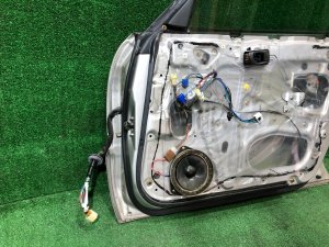 右前门 SUBARU FORESTER OEM 61101FC002 SF5 1998 silver 792