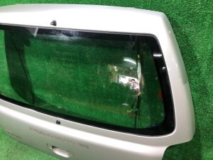 バックドア SUBARU FORESTER OEM 61701FC000 SF5 1998 silver 792