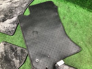 フロアマット SUBARU FORESTER OEM 95010FC011OE SF5 1998 silver 792