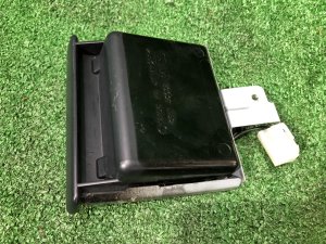 烟灰缸 SUBARU FORESTER OEM 66160FC001 SF5 1998 silver 792