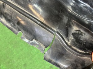 Left front wheel arch liner SUBARU FORESTER OEM 59110FC010 SF5 1998 silver 792
