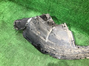 右前轮内衬 SUBARU FORESTER OEM 59110FC000 SF5 1998 silver 792
