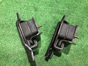 Engine mounts 41022FA090, 41031FA080, 41031FA090 SUBARU FORESTER