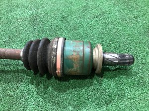 Semieixo traseiro левый SUBARU FORESTER OEM 28021FC010 SF5 1998 EJ202 MT