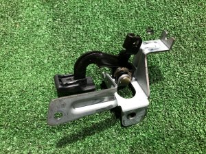 Fuel flap release SUBARU FORESTER OEM 57340FC000 SF5 1998 silver 792