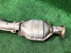 中間マフラー SUBARU FORESTER OEM 44200FA120 SF5 1998 EJ202 MT