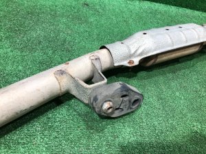 中間マフラー SUBARU FORESTER OEM 44200FA120 SF5 1998 EJ202 MT