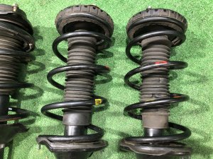 减震器 SUBARU FORESTER OEM 20310FC020, 20310FC030, 20330FC040, 20360FC120, 20360FC130 SF5 1998 EJ202 MT