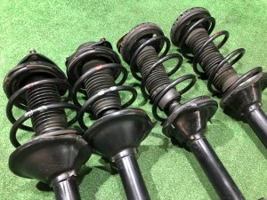 减震器 SUBARU FORESTER OEM 20310FC020, 20310FC030, 20330FC040, 20360FC120, 20360FC130 SF5 1998 EJ202 MT
