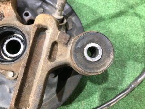 Bujes traseros барабан SUBARU FORESTER OEM 28411AA000, 28411AA010, 28016FC000, 26740FA000 SF5 1998 EJ202 MT