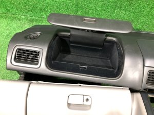 คอนโซลหน้า свап SUBARU FORESTER OEM 66120FC521OE, 66040FC000OE, 66062FC520OE SF5 1998 silver 792