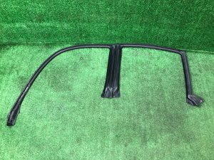 ยางขอบประตูซ้าย SUBARU FORESTER OEM 62710FC010 SF5 1998 silver 792