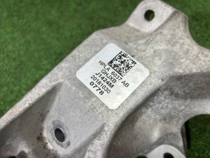 Soporte del motor LAND ROVER RANGE ROVER SPORT OEM JPLA6A003CC, LR123914 2019