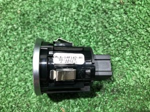 кнопка открывания бардачка LAND ROVER RANGE ROVER SPORT OEM CPLA-14K147-AD, LR071936 L494 2019