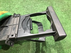 カップホルダー SUBARU FORESTER OEM 66150FC000OE SF5 1998 silver 792