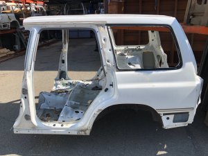 车身后段 REAR CUT SUBARU FORESTER OEM 51402FC042, 51402FC052 1999 White 51E