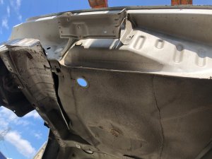 车身后段 REAR CUT SUBARU FORESTER OEM 51402FC042, 51402FC052 1999 White 51E