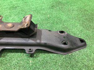 变速箱横梁 SUBARU FORESTER OEM 41021AC390, 41022AC150 SF9, SF5 1998 EJ254 AT