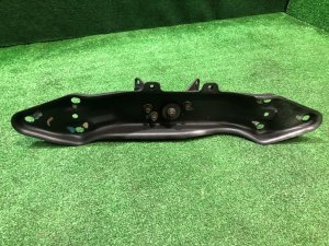 变速箱横梁 SUBARU FORESTER OEM 41021AC390, 41022AC150 SF9, SF5 1998 EJ254 AT