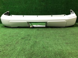 Para-choques traseiro SUBARU FORESTER OEM 57717FC030WG, 57720FC030 SF9, SF5 1998 White 51E
