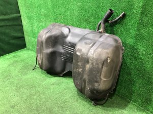 油箱 SUBARU FORESTER OEM 42120FC070 SF9, SF5 1998 EJ254 AT