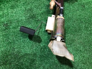 燃料ポンプ SUBARU FORESTER OEM 42021FC060 SF9, SF5 1998 EJ254 AT