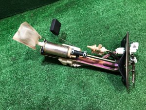 燃料ポンプ SUBARU FORESTER OEM 42021FC060 SF9, SF5 1998 EJ254 AT