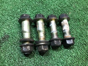 น็อตปรับศูนย์ล้อหน้า 20540AA090, 20540AA100 SUBARU FORESTER