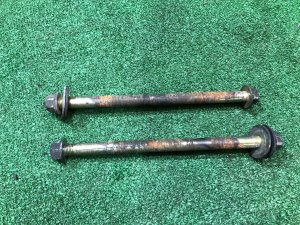 โบลต์ดุมล้อหลัง 20540AA000 SUBARU FORESTER
