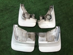 บังโคลนอ่อน SUBARU FORESTER OEM 12345678 SF9, SF5 1998 White 51E