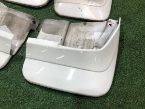 บังโคลนอ่อน SUBARU FORESTER OEM 12345678 SF9, SF5 1998 White 51E