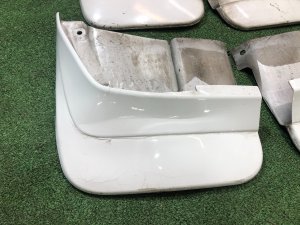 บังโคลนอ่อน SUBARU FORESTER OEM 12345678 SF9, SF5 1998 White 51E